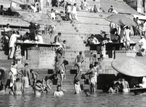 1. A orillas del Ganges