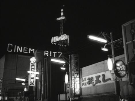4. Hiroshima escrutada en sus renovados edificios y sus luces