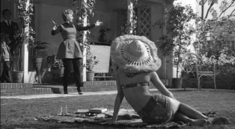2. Humbert Humbert descubre a la joven Lolita en el jardín