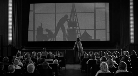 3. Un homenaje a los orígenes de la imagen cinematográfica