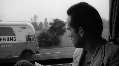 5. La película finaliza. La vida y sus personajes siguen en movimiento