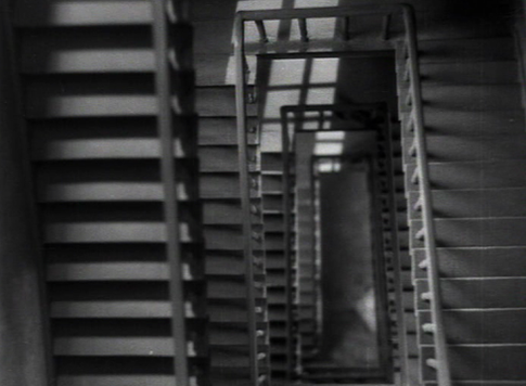 1. Una de las grandes bazas del cine sonoro: utilizar el silencio de manera dramática.
